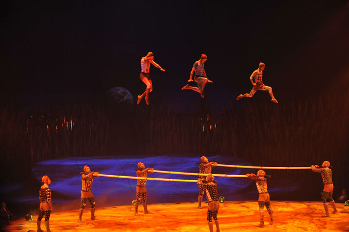 Cirque du Soleil Totem 2012 Tapis Rouge The Royal Albert Hall Barres russes d.auclair