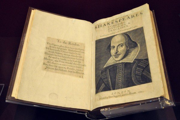 Collectible books First Folio VA
