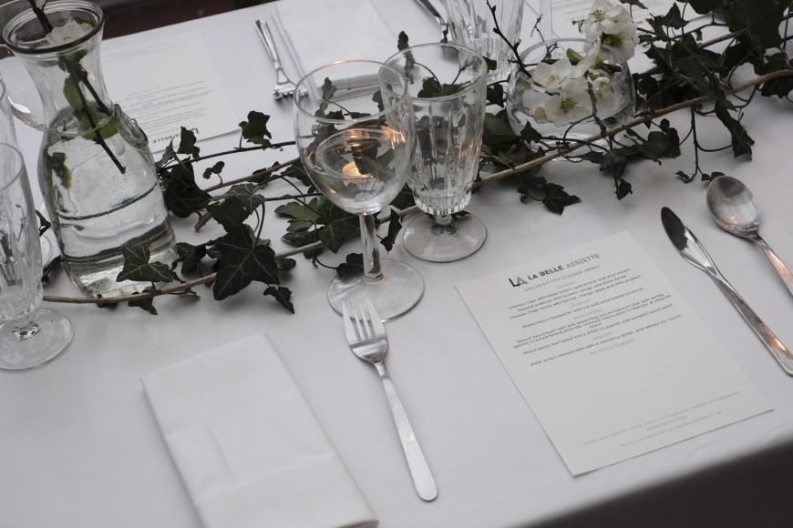 dining table, table decoration, styling, elizabethdanon.co.uk